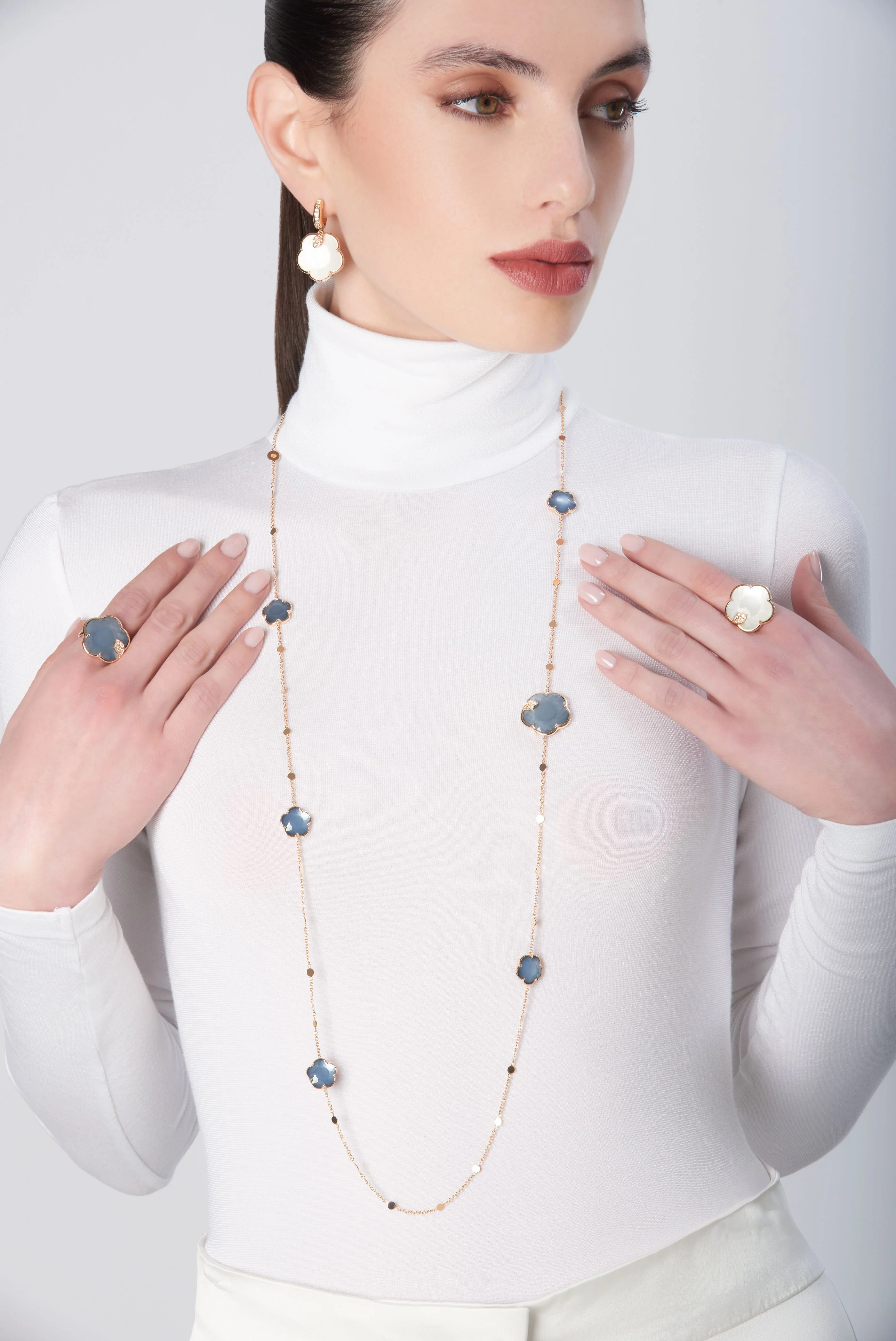 TON JOLI EARRINGS - Image 4