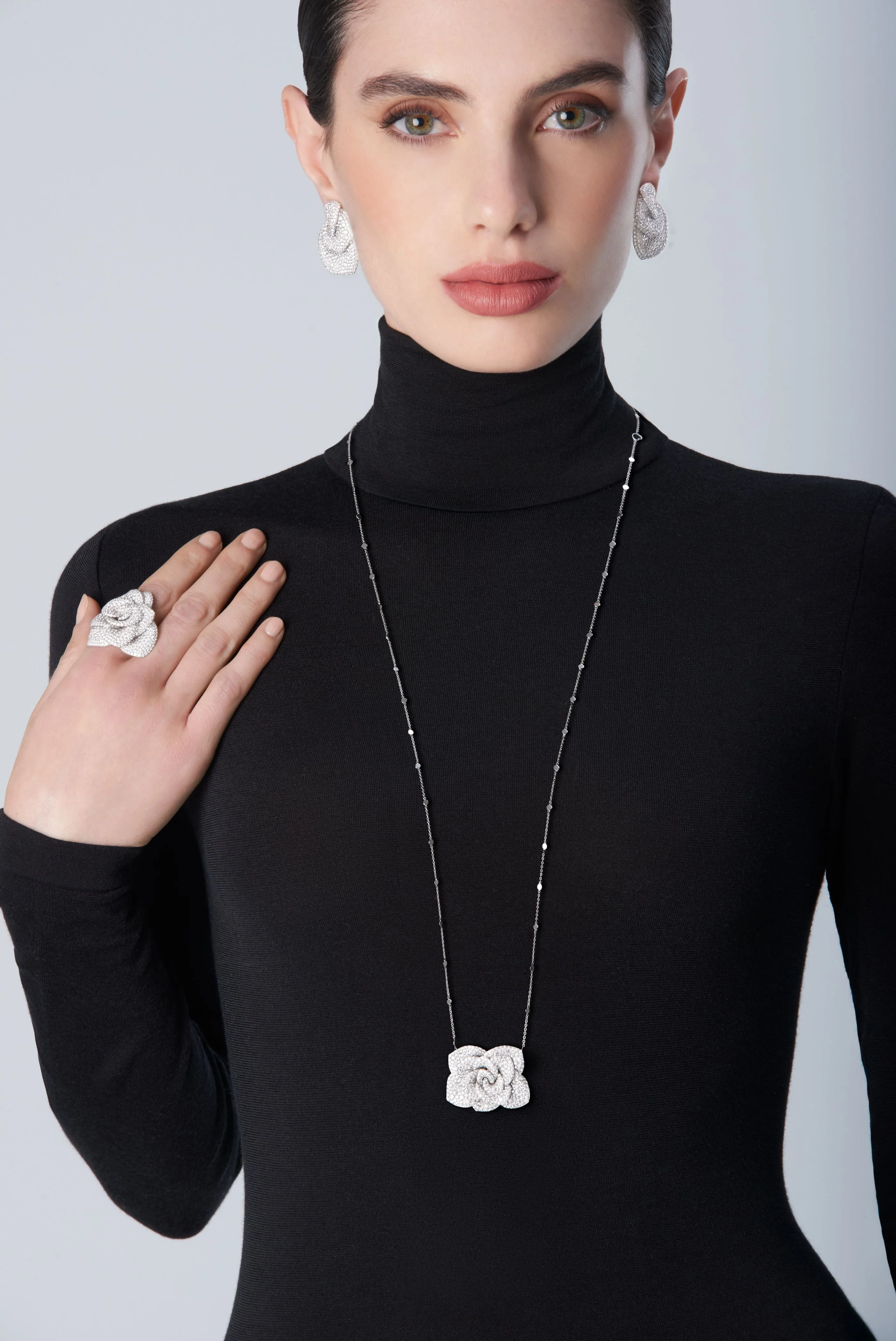 ROSINA NECKLACE - Image 4